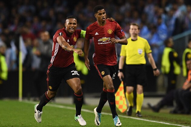 VIGO, SPAIN - MAY 04:  Marcus Rashford of Manchester United celebrates as he scores their first goal with Antonio Valencia during the UEFA Europa League semi final, first leg match between Celta Vigo and Manchester United at the Estadio Balaidos on May 4, 2017 in Vigo, Spain.  (Photo by David Ramos/Getty Images)