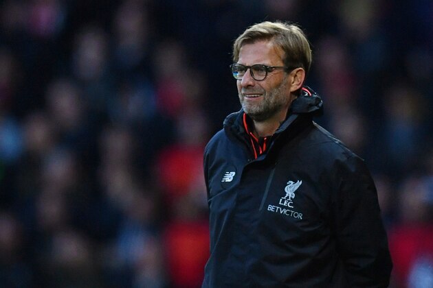 WATFORD, ENGLAND - MAY 01:  Jurgen Klopp the manager of Liverpool looks on during the Premier League match between Watford and Liverpool at Vicarage Road on May 1, 2017 in Watford, England.  (Photo by Dan Mullan/Getty Images)