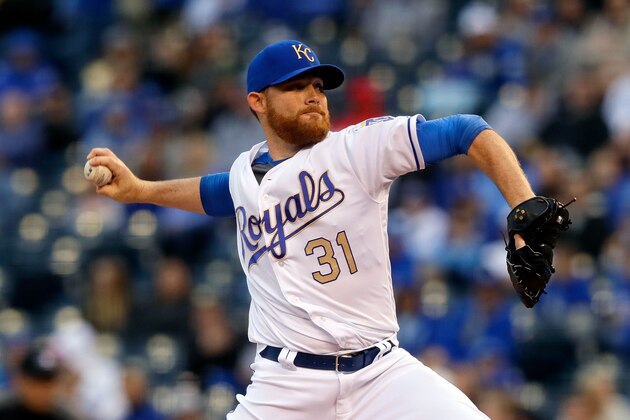 KANSAS CITY, MO - APRIL 28:  Starting pitcher Ian Kennedy #31 of the Kansas City Royals pitches during the 1st inning of the game against the Minnesota Twins at Kauffman Stadium on April 28, 2017 in Kansas City, Missouri.  (Photo by Jamie Squire/Getty Images)