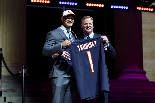 PHILADELPHIA, PA - APRIL 27:  (L-R) Mitchell Trubisky of North Carolina poses with Commissioner of the National Football League Roger Goodell after being picked #2 overall by the Chicago Bears (from 49ers) during the first round of the 2017 NFL Draft at the Philadelphia Museum of Art on April 27, 2017 in Philadelphia, Pennsylvania.  (Photo by Elsa/Getty Images)
