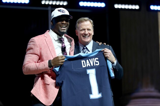 PHILADELPHIA, PA - APRIL 27:  Corey Davis of Western Michigan poses with Commissioner of the National Football League Roger Goodell after being picked #5 overall by the Tennessee Titans (from Rams) during the first round of the 2017 NFL Draft at the Philadelphia Museum of Art on April 27, 2017 in Philadelphia, Pennsylvania.  (Photo by Elsa/Getty Images)