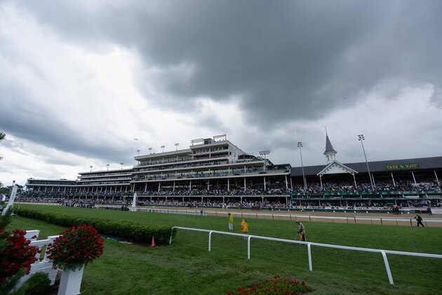 LOUISVILLE, KY - MAY 06:  A view of the 143rd Kentucky Derby at Churchill Downs on May 6, 2017 in Louisville, Kentucky.  (Photo by Gustavo Caballero/Getty Images for Churchill Downs)