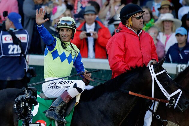 LOUISVILLE, KY - MAY 06:  Jockey John Velazquez celebrates atop Always Dreaming #5 after winning the 143rd running of the Kentucky Derby at Churchill Downs on May 6, 2017 in Louisville, Kentucky.  (Photo by Andy Lyons/Getty Images)