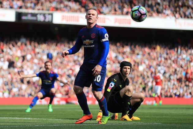 LONDON, ENGLAND - MAY 07: Wayne Rooney of Manchester United reacts to having his shot saved by Petr Cech of Arsenal during the Premier League match between Arsenal and Manchester United at the Emirates Stadium on May 7, 2017 in London, England.  (Photo by Richard Heathcote/Getty Images)