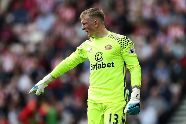 SUNDERLAND, ENGLAND - APRIL 09: Jordan Pickford of Sunderland gestures during the Premier League match between Sunderland and Manchester United at Stadium of Light on April 9, 2017 in Sunderland, England. (Photo by Chris Brunskill Ltd/Getty Images)