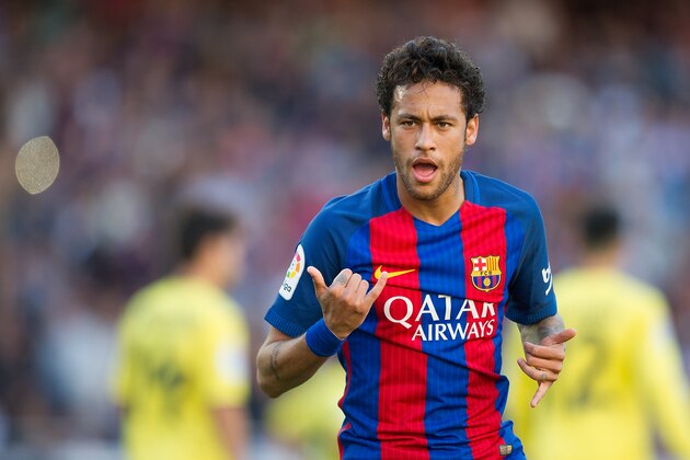 BARCELONA, SPAIN - MAY 06:  Neymar of FC Barcelona celebrates after scoring his team's opening goal during of the La Liga match between FC Barcelona and Villarreal CF at Camp Nou stadium on May 6, 2017 in Barcelona, Spain.  (Photo by Denis Doyle/Getty Images)