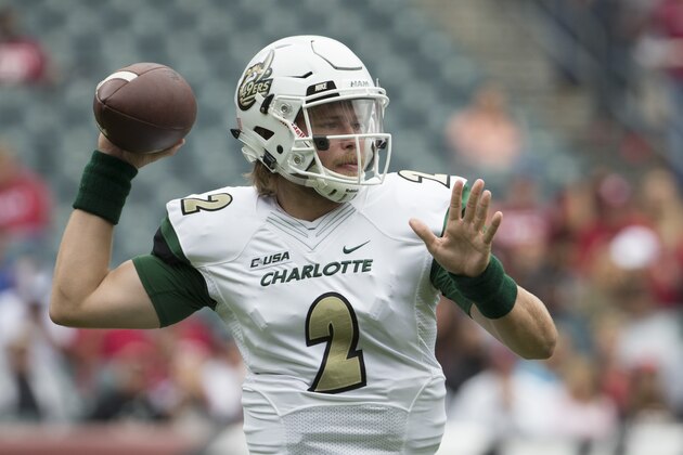 PHILADELPHIA, PA - SEPTEMBER 24: Kevin Olsen #2 of the Charlotte 49ers throws a pass in the second quarter against the Temple Owls at Lincoln Financial Field on September 24, 2016 in Philadelphia, Pennsylvania. (Photo by Mitchell Leff/Getty Images)