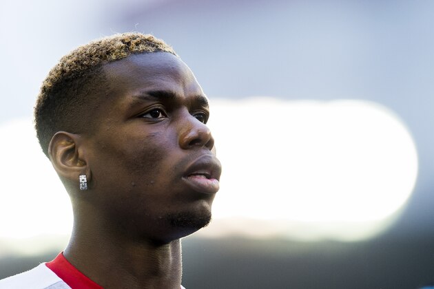 VIGO, SPAIN - MAY 04:  Paul Pogba of Manchester United looks on prior to the start the Uefa Europa League, semi final first leg match, between Real Club Celta De Vigo and Manchester United FC at Estadio Balaidos on May 4, 2017 in Vigo, Spain.  (Photo by Juan Manuel Serrano Arce/Getty Images)