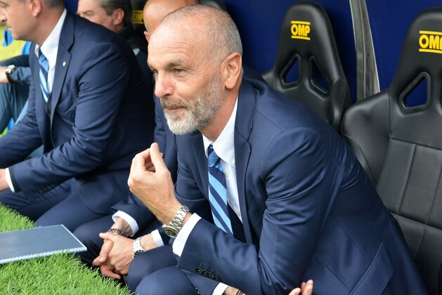 GENOA, ITALY - MAY 07:  Stefano Pioli head coach of Inter during the Serie A match between Genoa CFC and FC Internazionale at Stadio Luigi Ferraris on May 7, 2017 in Genoa, Italy.  (Photo by Paolo Rattini/Getty Images)