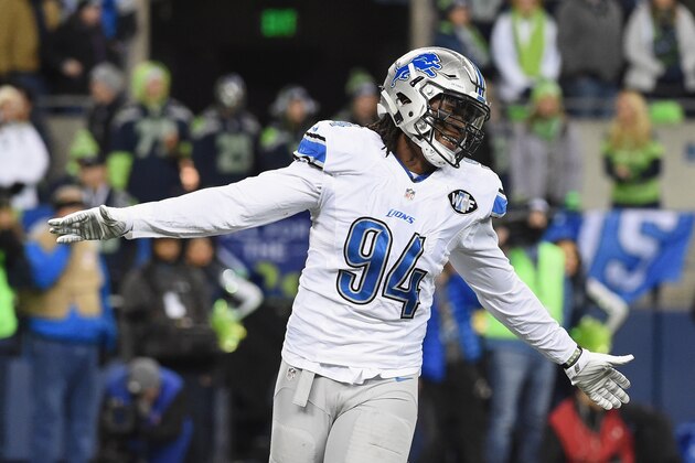SEATTLE, WA - JANUARY 07:  Ezekiel Ansah #94 of the Detroit Lions reacts during the first half against the Seattle Seahawks in the NFC Wild Card game at CenturyLink Field on January 7, 2017 in Seattle, Washington.  (Photo by Steve Dykes/Getty Images)