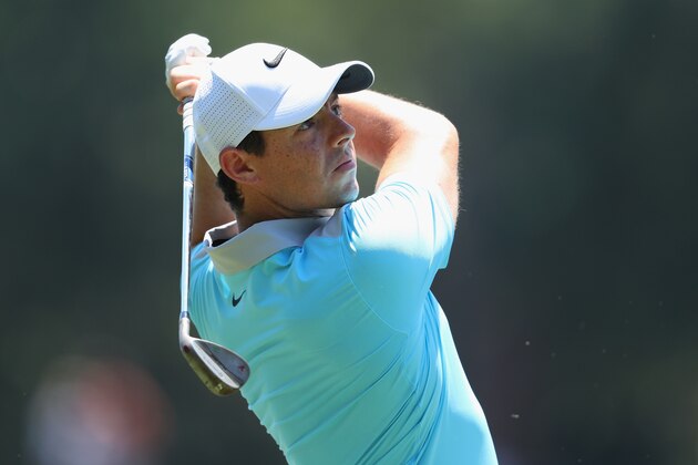 PONTE VEDRA BEACH, FL - MAY 12: Rory McIlroy of Northern Ireland plays a shot on the sixth hole during the second round of the THE PLAYERS Championship at the Stadium course at TPC Sawgrass on May 12, 2017 in Ponte Vedra Beach, Florida. (Photo by Warren Little/Getty Images) PONTE VEDRA BEACH, FL - MAY 12: Rory McIlroy of Northern Ireland plays a shot on the sixth hole during the second round of the THE PLAYERS Championship at the Stadium course at TPC Sawgrass on May 12, 2017 in Ponte Vedra Beach, Florida. (Photo by Warren Little/Getty Images)