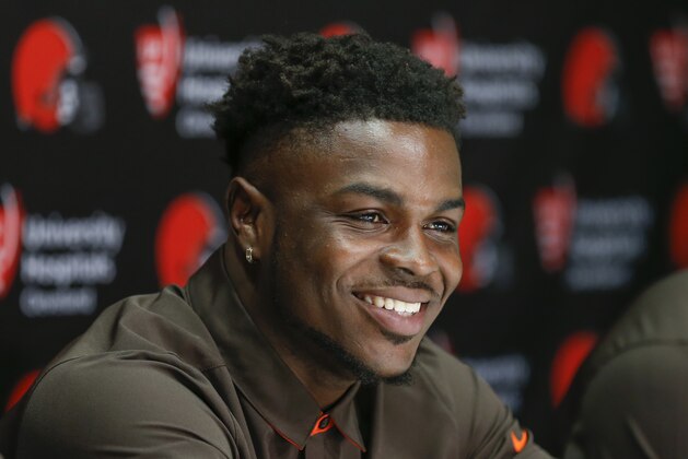 Cleveland Browns' Jabrill Peppers, selected 25th overall in the NFL draft, answers a question during a news conference at the footall team's training facility, Friday, April 28, 2017, in Berea, Ohio. Peppers played defensive back at Michigan. (AP Photo/Ron Schwane)