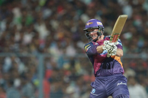 Rising Pune Supergiants George Bailey plays a shot during the 2016 Indian Premier League (IPL) Twenty20 cricket match between Kolkata Knight Riders and Rising Pune Supergiants  at the Eden Gardens Cricket Stadium in Kolkata on May 14, 2016./ GETTYOUT / ----IMAGE RESTRICTED TO EDITORIAL USE - STRICTLY NO COMMERCIAL USE----- / GETTYOUT / AFP / Dibyangshu SARKAR        (Photo credit should read DIBYANGSHU SARKAR/AFP/Getty Images)