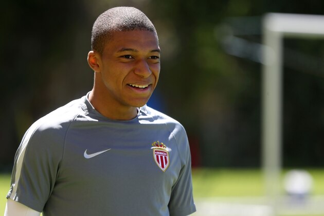 Monaco's French forward Kylian Mbappe Lottin attends a training session on May 8, 2017 in La Turbie, near Monaco, on the eve of the UEFA Champions League semi-final second leg football match against Juventus.  / AFP PHOTO / VALERY HACHE        (Photo credit should read VALERY HACHE/AFP/Getty Images)