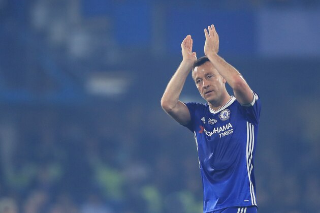 LONDON, ENGLAND - MAY 15:  John Terry of Chelsea shows appreciation to the fans after the Premier League match between Chelsea and Watford at Stamford Bridge on May 15, 2017 in London, England.  (Photo by Richard Heathcote/Getty Images)