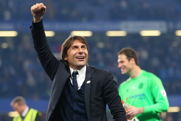 LONDON, ENGLAND - MAY 15: Antonio Conte manager / head coach of Chelsea celebrates during the Premier League match between Chelsea and Watford at Stamford Bridge on May 15, 2017 in London, England. (Photo by Catherine Ivill - AMA/Getty Images)
