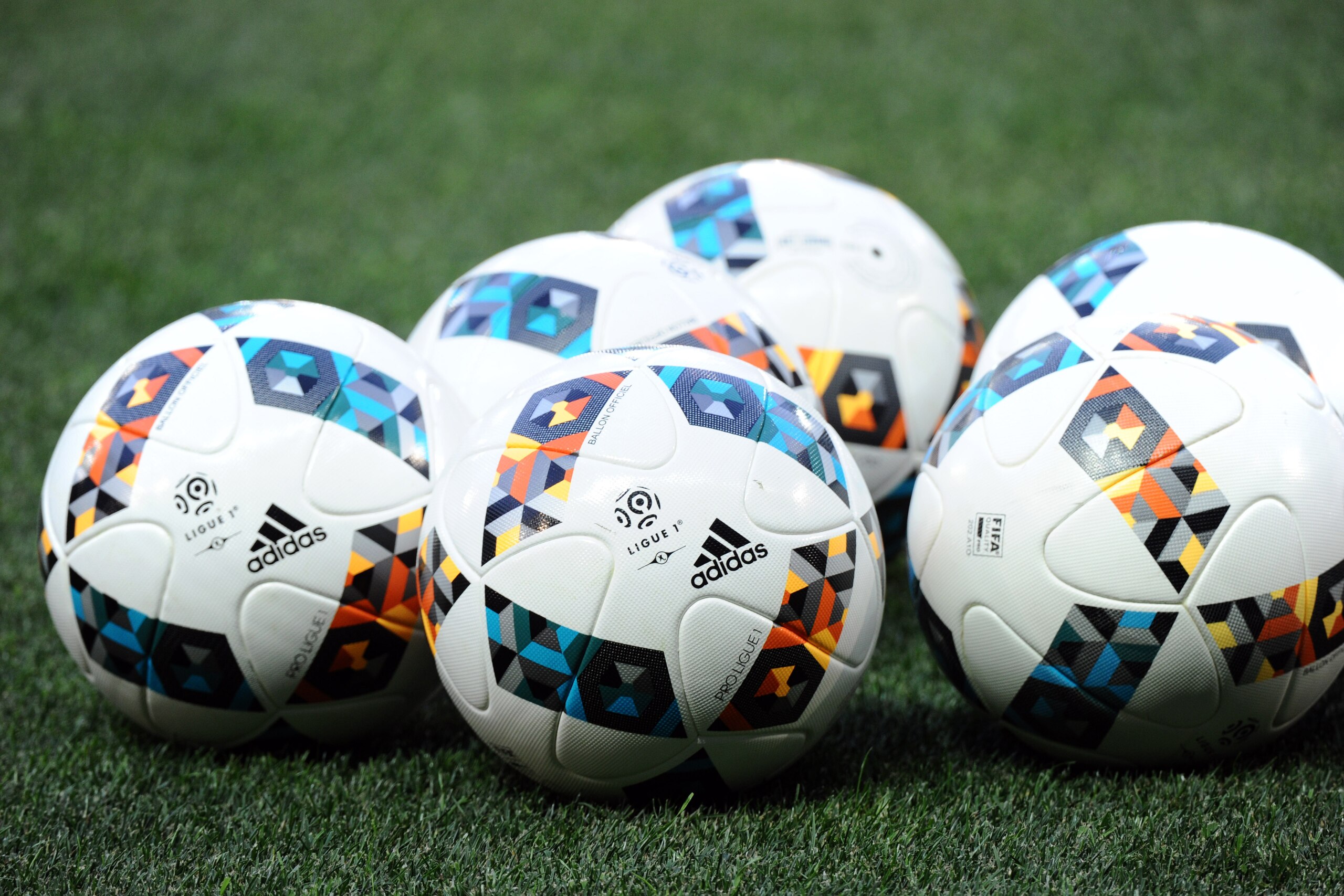 Officials balls are seen prior to the French L1 football match Nice vs Angers on May 14, 2017, at the Allianz Riviera stadium in Nice, southeastern France. / AFP PHOTO / Franck PENNANT        (Photo credit should read FRANCK PENNANT/AFP/Getty Images)