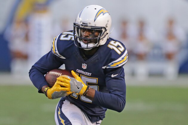 SAN DIEGO, CA - JANUARY 01:  Dontrelle Inman #15 of the San Diego Chargers carries the ball against the Kansas City Chiefs during a NFL game at Qualcomm Stadium on January 1, 2017 in San Diego, California.  (Photo by Leon Bennett/Getty Images)
