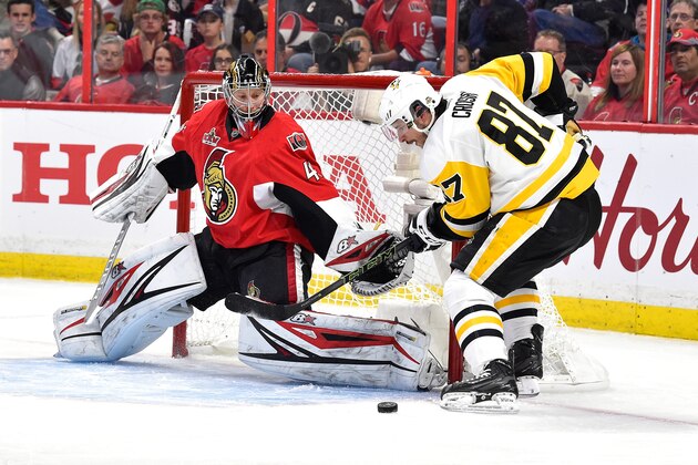 OTTAWA, ON - MAY 19:  Sidney Crosby #87 of the Pittsburgh Penguins takes a shot on Craig Anderson #41 of the Ottawa Senators during the second period in Game Four of the Eastern Conference Final during the 2017 NHL Stanley Cup Playoffs at Canadian Tire Centre on May 19, 2017 in Ottawa, Canada.  (Photo by Minas Panagiotakis/Getty Images)