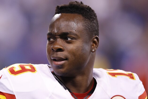 INDIANAPOLIS, IN - OCTOBER 30: Jeremy Maclin #19 of the Kansas City Chiefs looks on against the Indianapolis Colts during the game at Lucas Oil Stadium on October 30, 2016 in Indianapolis, Indiana. The Chiefs defeated the Colts 30-14. (Photo by Joe Robbins/Getty Images)