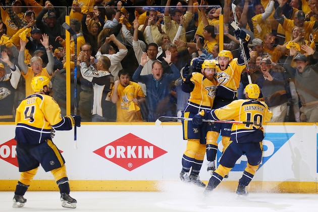NASHVILLE, TN - MAY 22:  Colton Sissons #10 of the Nashville Predators celebrates with teammates after scoring during the third period against the Anaheim Ducks in Game Six of the Western Conference Final during the 2017 Stanley Cup Playoffs at Bridgestone Arena on May 22, 2017 in Nashville, Tennessee.  (Photo by Frederick Breedon/Getty Images)