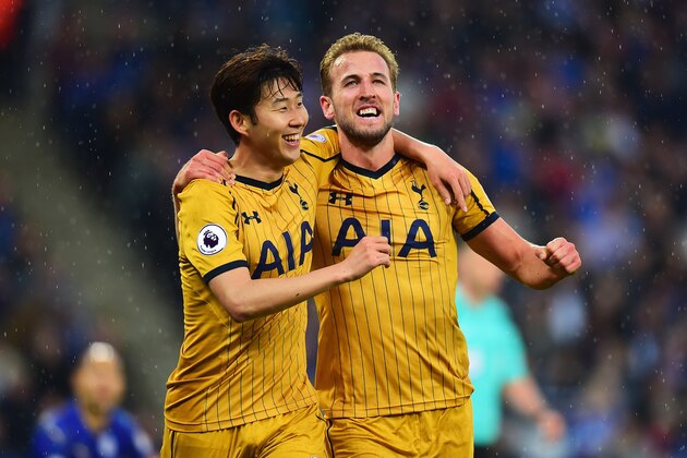 LEICESTER, ENGLAND - MAY 18:  Harry Kane of Tottenham Hotspur (R) celebrates as he scores their first goal with team mate Heung-Min Son of Tottenham Hotspur during the Premier League match between Leicester City and Tottenham Hotspur at The King Power Stadium on May 18, 2017 in Leicester, England.  (Photo by Tony Marshall/Getty Images)