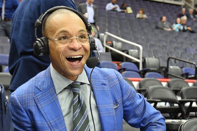 WASHINGTON, DC - NOVEMBER 15:  Announcer Gus Johnson on the air before a college basketball game between the Maryland Terrapins and the Georgetown Hoyas at the Verizon Center on November 15, 2016 in Washington, DC.  The Terrapins won 76-75.  (Photo by Mitchell Layton/Getty Images)