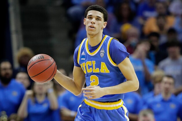 MEMPHIS, TN - MARCH 24:  Lonzo Ball #2 of the UCLA Bruins brings the ball up court in the first half against the Kentucky Wildcats during the 2017 NCAA Men's Basketball Tournament South Regional at FedExForum on March 24, 2017 in Memphis, Tennessee.  (Photo by Andy Lyons/Getty Images)