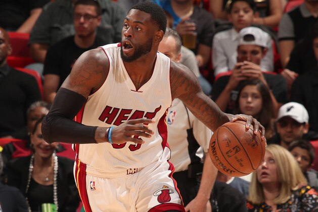 MIAMI, FL - MARCH 17: Willie Reed #35 of the Miami Heat handles the ball against the Minnesota Timberwolves on March 17, 2017 at American Airlines Arena in Miami, Florida. NOTE TO USER: User expressly acknowledges and agrees that, by downloading and or using this Photograph, user is consenting to the terms and conditions of the Getty Images License Agreement. Mandatory Copyright Notice: Copyright 2017 NBAE (Photo by Issac Baldizon/NBAE via Getty Images)