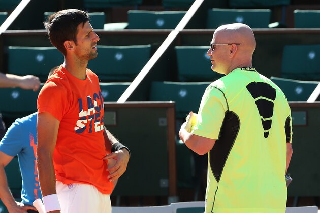 PARIS, FRANCE - MAY 26: Novak Djokovic of Serbia and his new coach Andre Agassi during practice on Court Central two days ahead of the start of 2017 French Open at Roland Garros stadium on May 26, 2017 in Paris, France. (Photo by Jean Catuffe/Getty Images)