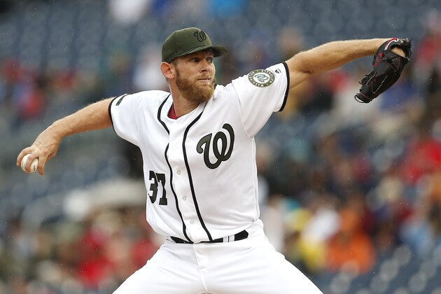 WASHINGTON, DC - MAY 27: Stephen Strasburg #37 of the Washington Nationals pitches against the San Diego Padres during the first inning at Nationals Park on May 27, 2017 in Washington, DC. (Photo by Matt Hazlett/Getty Images)