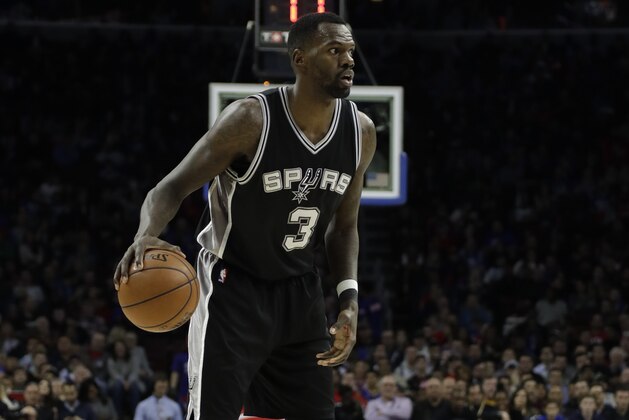San Antonio Spurs' Dewayne Dedmon in action during an NBA basketball game against the Philadelphia 76ers, Wednesday, Feb. 8, 2017, in Philadelphia. (AP Photo/Matt Slocum)