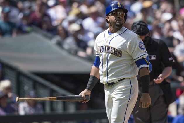 SEATTLE, WA - MAY 21: Nelson Cruz #23 of the Seattle Mariners walks off the field after an at-bat in a game against the Chicago White Sox at Safeco Field on May 21, 2017 in Seattle, Washington. The White Sox won the game 8-1. (Photo by Stephen Brashear/Getty Images)