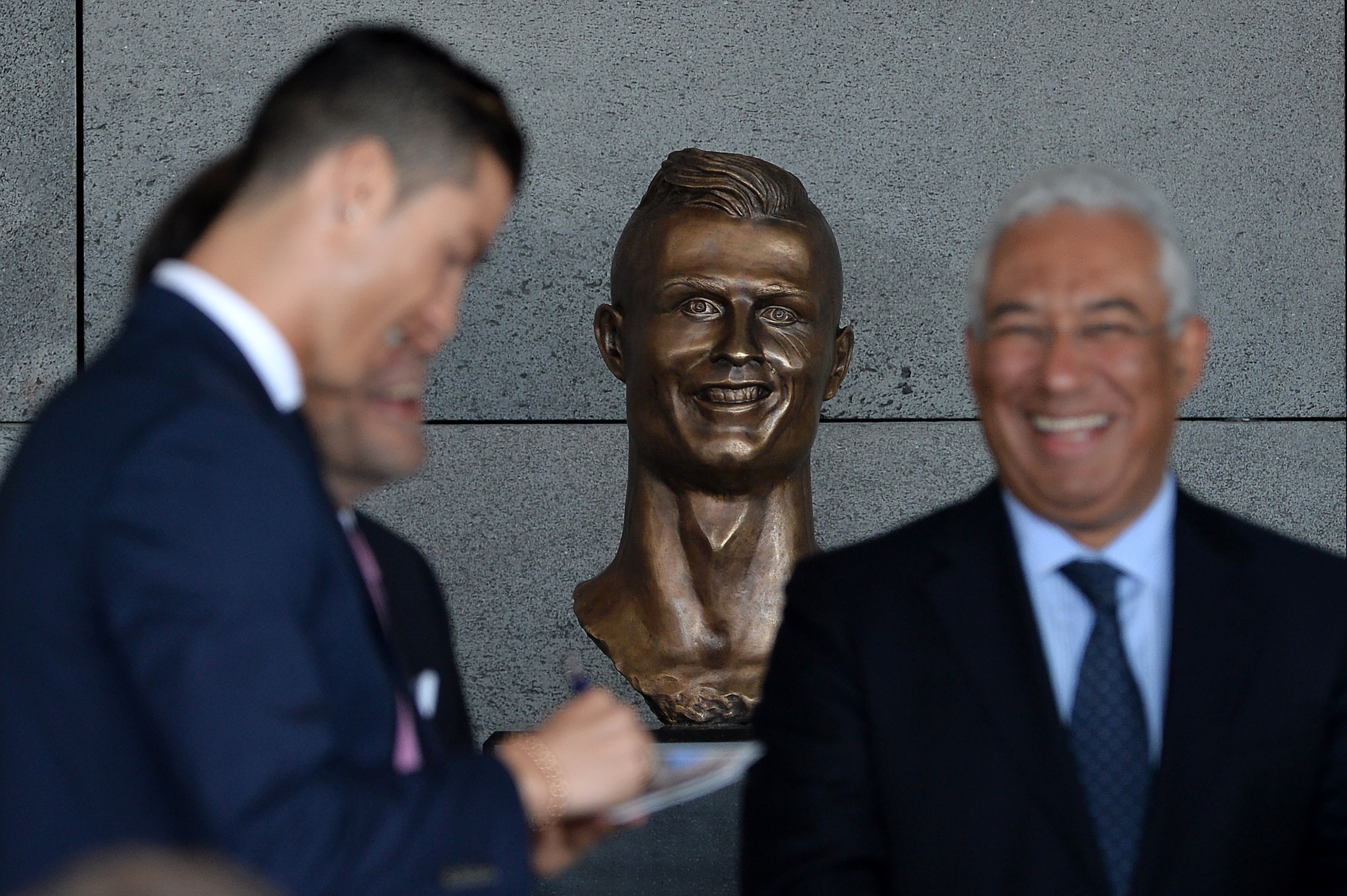 SANTA CRUZ, MADEIRA, PORTUGAL - MARCH 29: Statue of Cristiano Ronaldo at the ceremony at Madeira Airport to rename it Cristiano Ronaldo Airport on March 29, 2017 in Santa Cruz, Madeira, Portugal. (Photo by Octavio Passos/Getty Images)