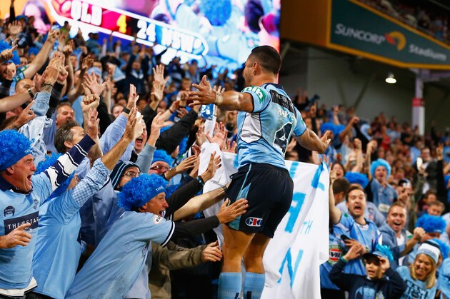 BRISBANE, AUSTRALIA:  Jarryd Hayne of the Blues celebrates scoring a try during game one of the State Of Origin series between the Queensland Maroons and the New South Wales Blues at Suncorp Stadium on May 31, 2017 in Brisbane, Australia.  (Photo by Jason O'Brien/Getty Images)