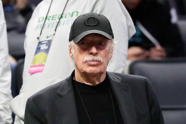 SACRAMENTO, CA - MARCH 17:  Phil Knight, co-founder and chairman emeritus of Nike, Inc., attends the game between the Iona Gaels and the Oregon Ducks during the first round of the 2017 NCAA Men's Basketball Tournament at Golden 1 Center on March 17, 2017 in Sacramento, California.  (Photo by Jamie Squire/Getty Images)