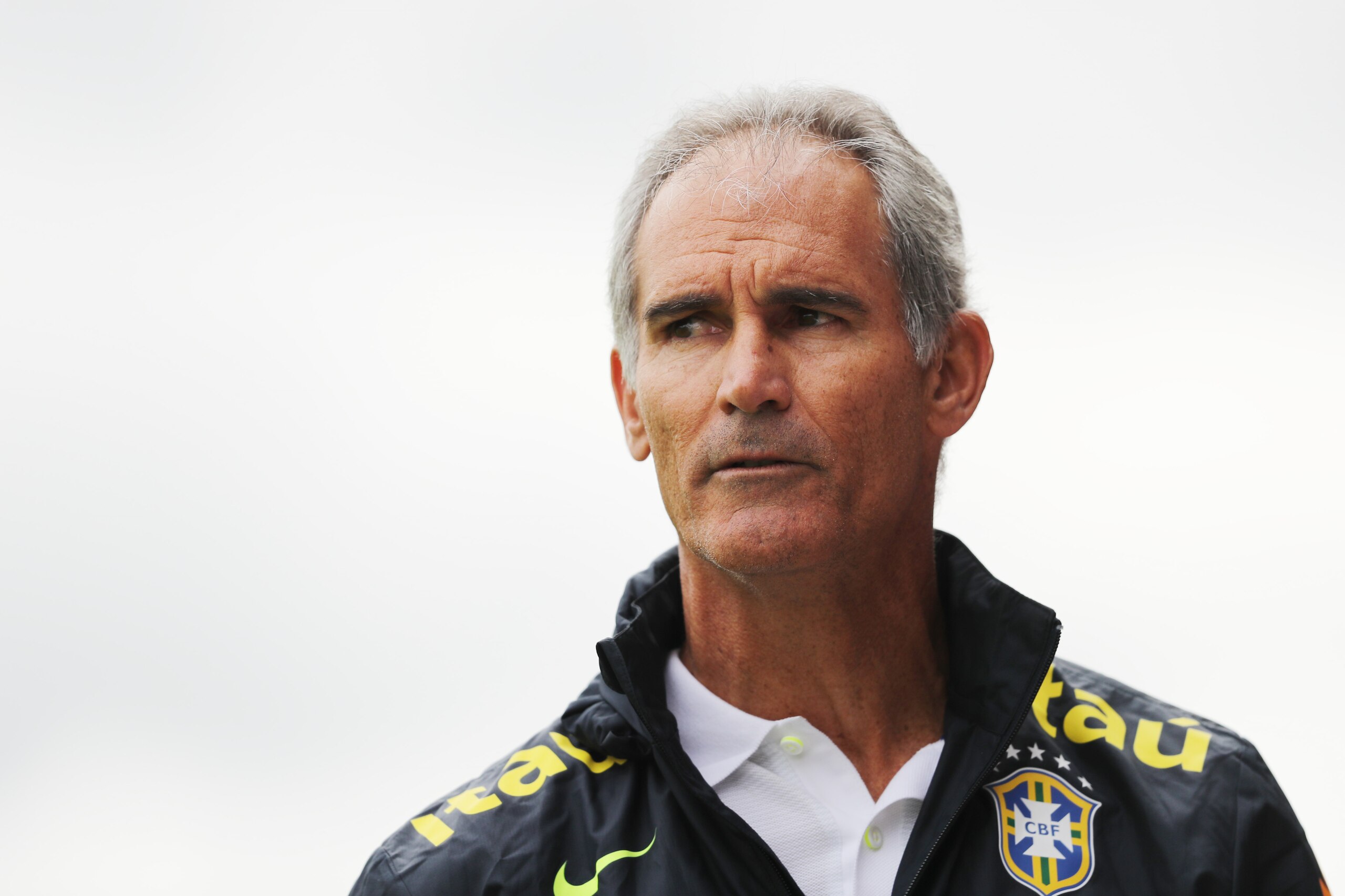 KIDDERMINSTER, ENGLAND - SEPTEMBER 04: Carlos Amadeu the head coach \ manager of Brazil U20 during the International friendly match between England U20 and Brazil U20 at Aggborough Stadium on September 4, 2016 in Kidderminster, England. (Photo by Matthew Ashton - AMA/Getty Images)