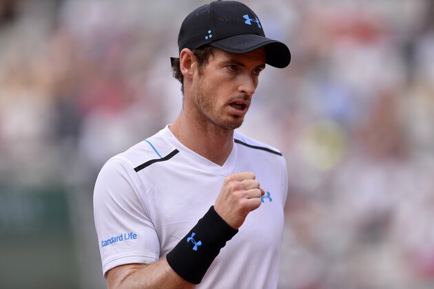 PARIS, FRANCE - JUNE 01:  Andy Murray of Great Britain reacts during his Men's single match against Martin Klizan of Slovakia on day five of the 2017 French Open at Roland Garros on June 01, 2017 in Paris, France.  (Photo by Aurelien Meunier/Getty Images)