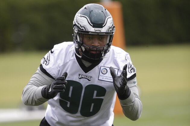 Philadelphia Eagles' Derek Barnett during an NFL football rookie minicamp at the team's training facility in Philadelphia, Friday, May 12, 2017. (AP Photo/Matt Rourke)
