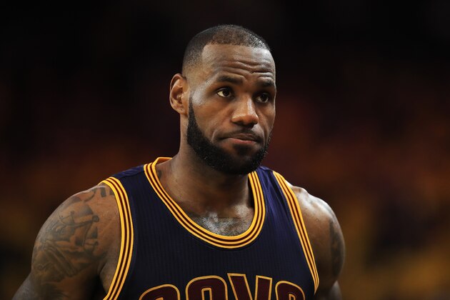 OAKLAND, CA - JUNE 01: LeBron James #23 of the Cleveland Cavaliers reacts late in the game against the Golden State Warriors in Game 1 of the 2017 NBA Finals at ORACLE Arena on June 1, 2017 in Oakland, California. NOTE TO USER: User expressly acknowledges and agrees that, by downloading and or using this photograph, User is consenting to the terms and conditions of the Getty Images License Agreement.  (Photo by Ezra Shaw/Getty Images)