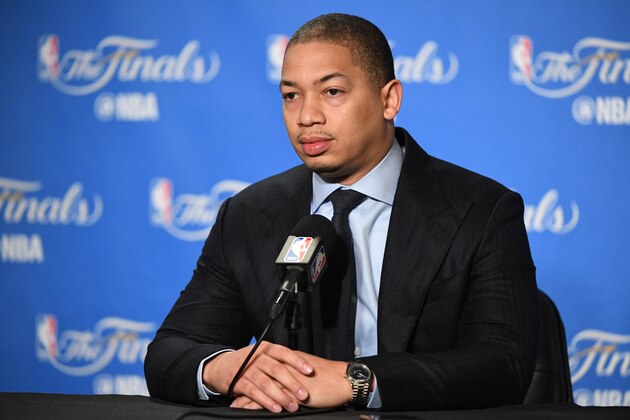 OAKLAND, CA - JUNE 1: Tyronn Lue of the Cleveland Cavaliers is interviewed before the game against the Golden State Warriors in Game One of the 2017 NBA Finals on June 1, 2017 at Oracle Arena in Oakland, California. NOTE TO USER: User expressly acknowledges and agrees that, by downloading and or using this photograph, user is consenting to the terms and conditions of Getty Images License Agreement. Mandatory Copyright Notice: Copyright 2017 NBAE (Photo by Garrett Ellwood/NBAE via Getty Images)