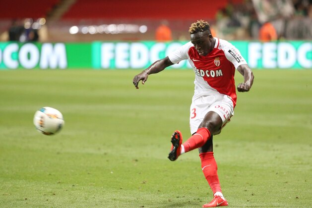 MONACO, MONACO - MAY 17: Benjamin Mendy of Monaco in action during the French Ligue 1 match between AS Monaco and AS Saint-Etienne (ASSE) at Stade Louis II on May 17, 2017 in Monaco, Monaco. (Photo by Jean Catuffe/Getty Images) MONACO, MONACO - MAY 17: Benjamin Mendy of Monaco in action during the French Ligue 1 match between AS Monaco and AS Saint-Etienne (ASSE) at Stade Louis II on May 17, 2017 in Monaco, Monaco. (Photo by Jean Catuffe/Getty Images)