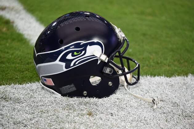 GLENDALE, AZ - OCTOBER 23:  A detail view of a Seattle Seahawks helmet prior to a game against the Arizona Cardinals at University of Phoenix Stadium on October 23, 2016 in Glendale, Arizona.  (Photo by Norm Hall/Getty Images)