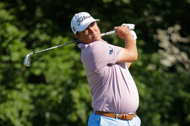 DUBLIN, OH - JUNE 02:  Jason Dufner hits his tee shot on the 14th hole during the second round of the Memorial Tournament at Muirfield Village Golf Club on June 2, 2017 in Dublin, Ohio.  (Photo by Andy Lyons/Getty Images)