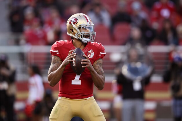 SANTA CLARA, CA - JANUARY 01: Colin Kaepernick #7 of the San Francisco 49ers drops back to pass against the Seattle Seahawks at Levi's Stadium on January 1, 2017 in Santa Clara, California.  (Photo by Ezra Shaw/Getty Images)