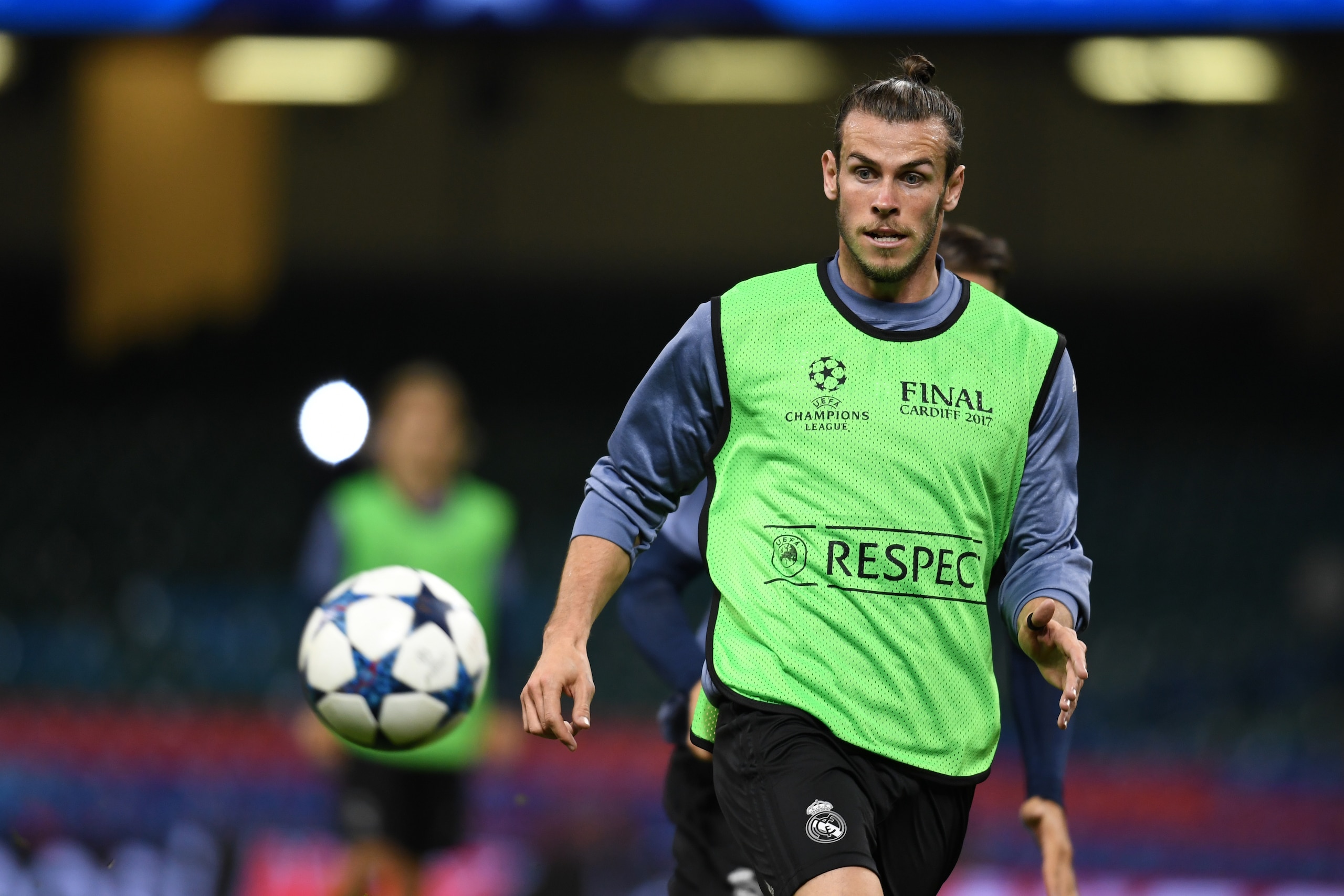 CARDIFF, WALES - JUNE 02: Gareth Bale of Real Madrid in action during a training session ahead of the UEFA Champions League final between Juventus and Real Madrid at the National Stadium of Wales on June 2, 2017 in Cardiff, Wales. (Photo by Etsuo Hara/Getty Images)