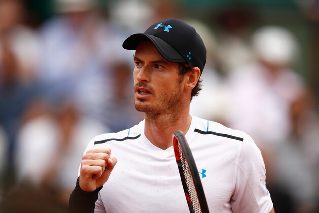 PARIS, FRANCE - JUNE 03:  Andy Murray of Great Britain celebrates a point in his men's singles third round match against Juan Martin Del Potro of Argentina during day seven of the French Open at Roland Garros on June 3, 2017 in Paris, France.  (Photo by Adam Pretty/Getty Images)