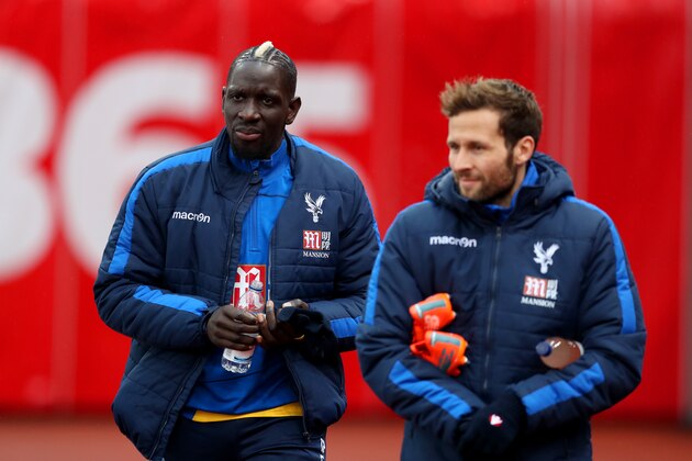 STOKE ON TRENT, ENGLAND - FEBRUARY 11: Mamadou Sakho (L) and Yohan Cabaye of Crystal Palace walk out for the Premier League match between Stoke City and Crystal Palace at Bet365 Stadium on February 11, 2017 in Stoke on Trent, England.  (Photo by Mark Robinson/Getty Images)