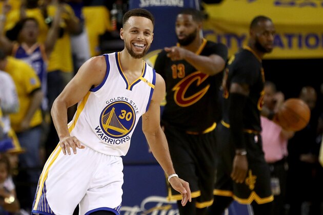 OAKLAND, CA - JUNE 04:  Stephen Curry #30 of the Golden State Warriors reacts to a play against the Cleveland Cavaliers in Game 2 of the 2017 NBA Finals at ORACLE Arena on June 4, 2017 in Oakland, California. NOTE TO USER: User expressly acknowledges and agrees that, by downloading and or using this photograph, User is consenting to the terms and conditions of the Getty Images License Agreement.  (Photo by Ezra Shaw/Getty Images)