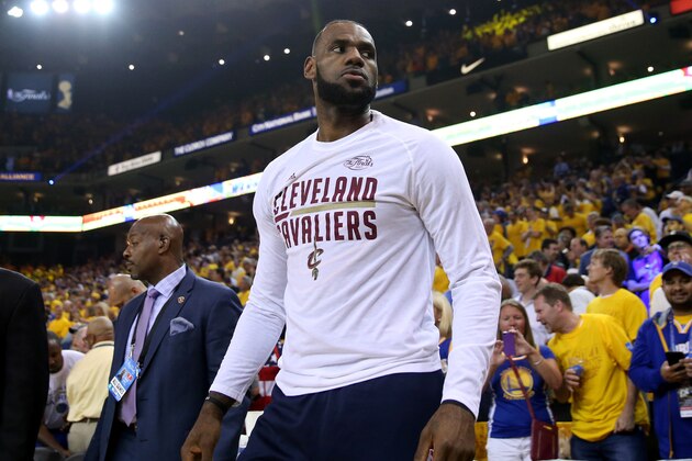 OAKLAND, CA - JUNE 04:  LeBron James #23 of the Cleveland Cavaliers prepares for Game 2 of the 2017 NBA Finals against the Golden State Warriors at ORACLE Arena on June 4, 2017 in Oakland, California. NOTE TO USER: User expressly acknowledges and agrees that, by downloading and or using this photograph, User is consenting to the terms and conditions of the Getty Images License Agreement.  (Photo by Ezra Shaw/Getty Images)
